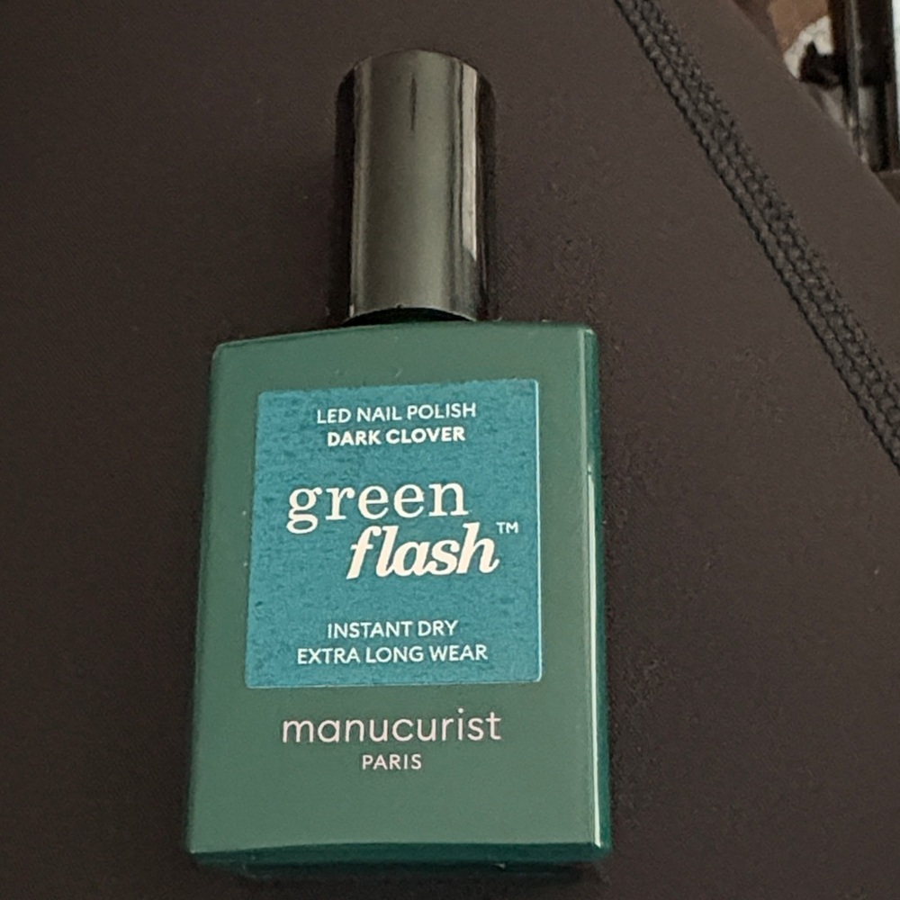 Green Flash LED Nail Polish - Dark Clover